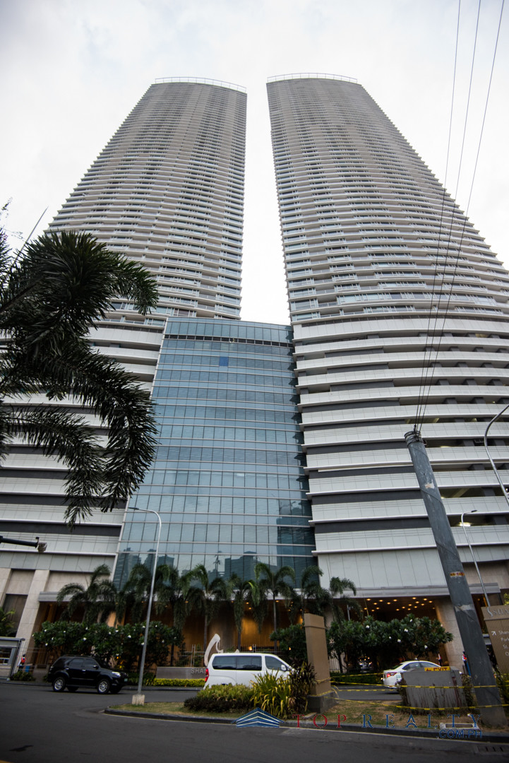 Top Realty Corporation - One Shang North Tower Facade