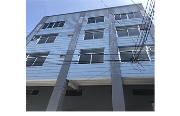 DS88-000111- 📣PRICE DROP!🚨 Pembo, Makati | Almost Brand New 3-Storey Dormitory Building for Sale in Rizal/Pembo, Makati City Near SM Aura, BGC, Market Market