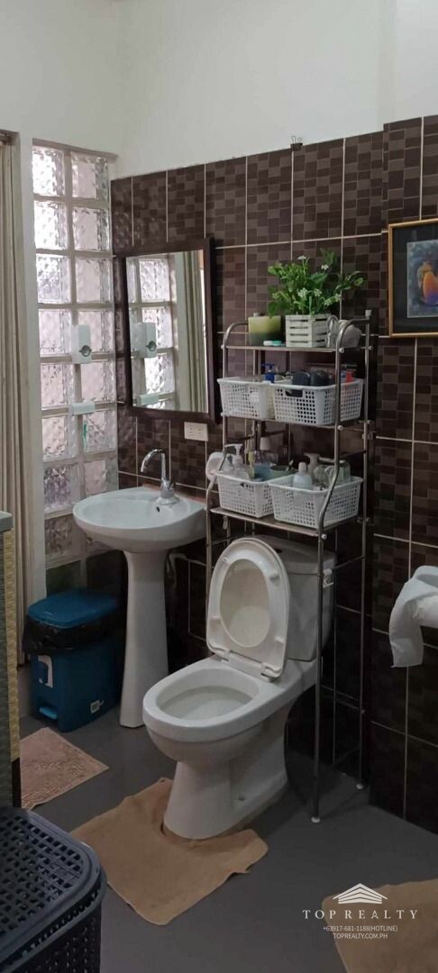 3_br_corner_house_and_lot_for__1700463493_4f356cf4_progressive