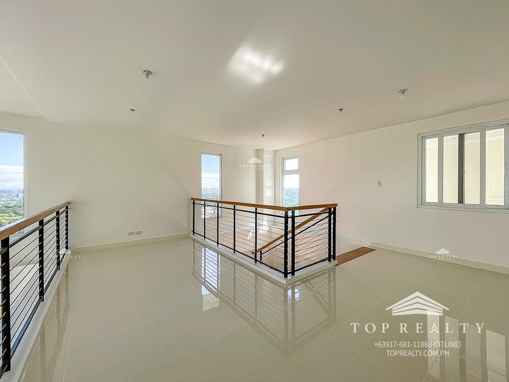 penthouse_corner_unit_condo_fo_1706864689_a90525a5_progressive