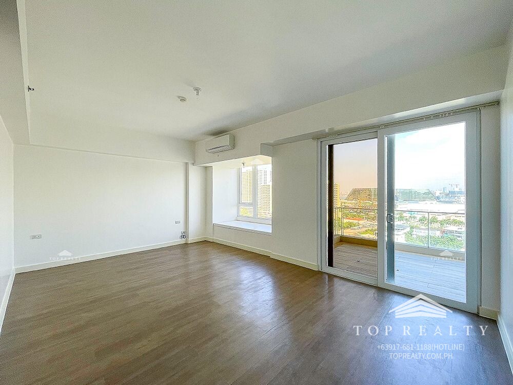 penthouse_corner_unit_condo_fo_1706864689_b4eba703_progressive