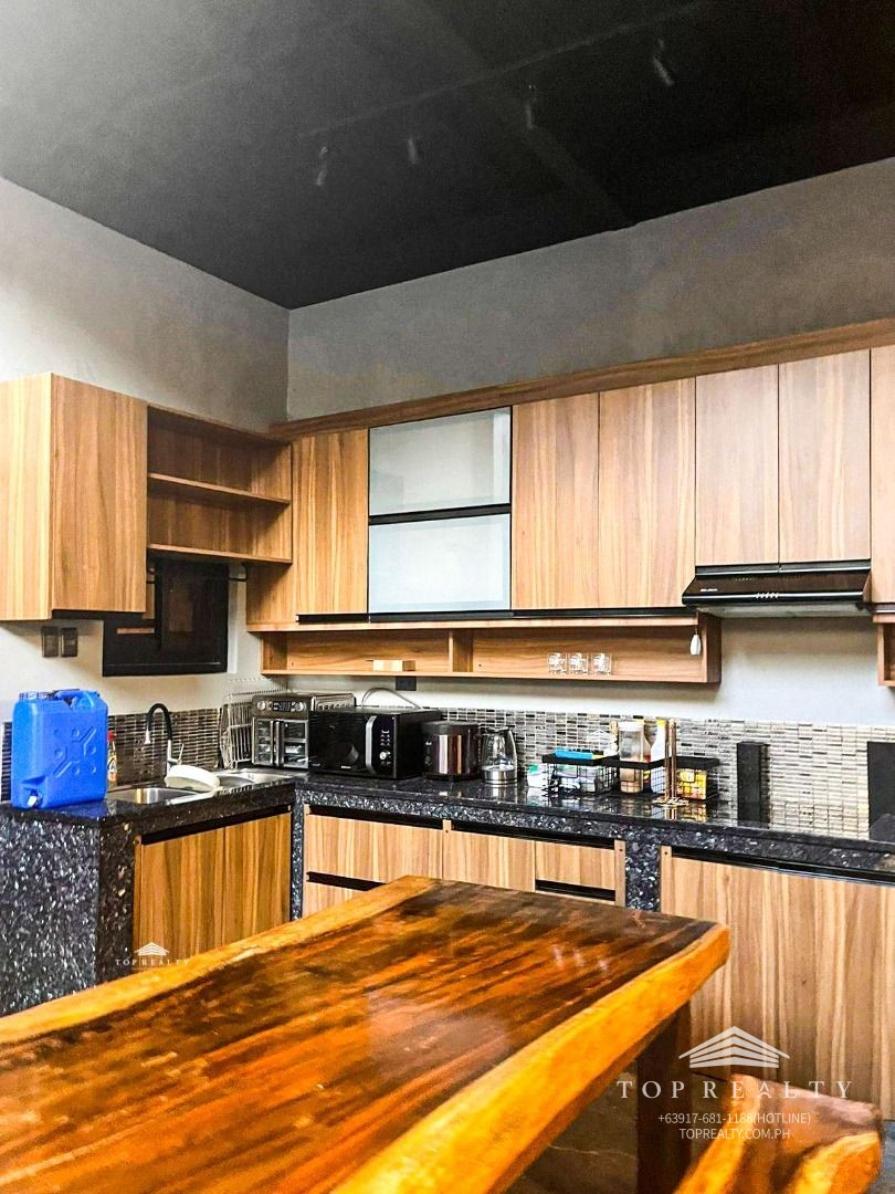 4_br_4_bedroom_house_and_lot_f_1708668601_93092e7e_progressive