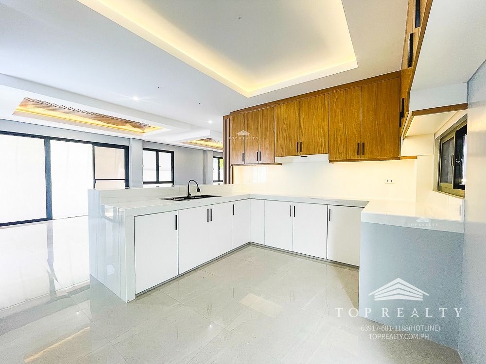 bf_northwest_brand_new_house_f_1714033273_5c7448b6_progressive