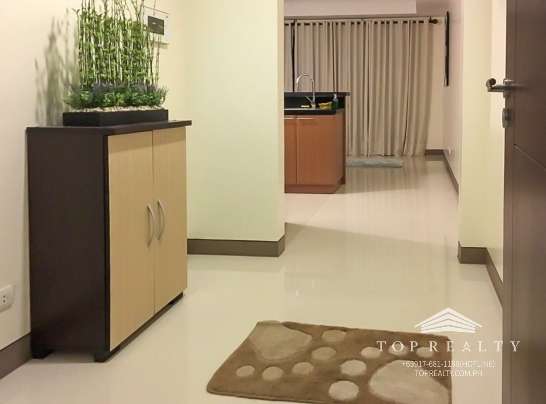 condo_for_sale_in_the_venice_l_1718785367_30204d9e_progressive