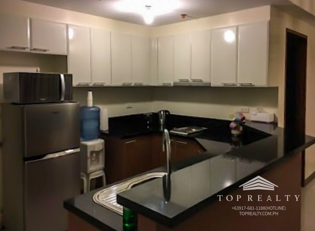 condo_for_sale_in_the_venice_l_1718785367_813d1d77_progressive