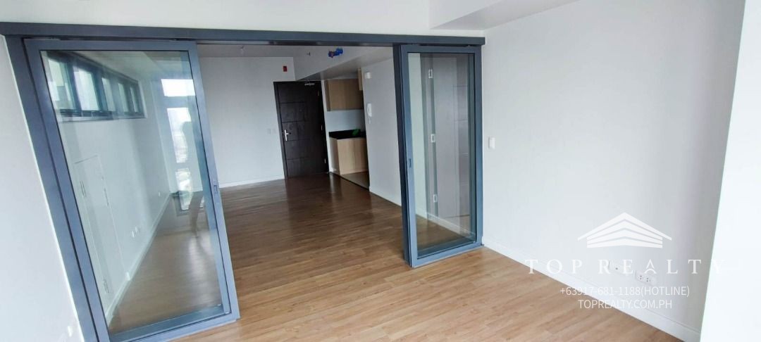for_rent_1br_condo_in_makati_c_1721091370_83ab0b5b_progressive