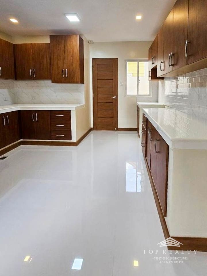 house_and_lot_for_sale_in_las__1722219575_65beafab_progressive