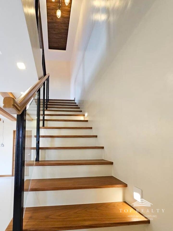 house_and_lot_for_sale_in_las__1722219575_efb78501_progressive