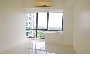 DS88-002909- Bellagio Tower 3 | Elevate Your Lifestyle with this Semi-Furnished 2 Bedroom 2BR Condominium for Sale in Bonifacio Global City, BGC, Taguig