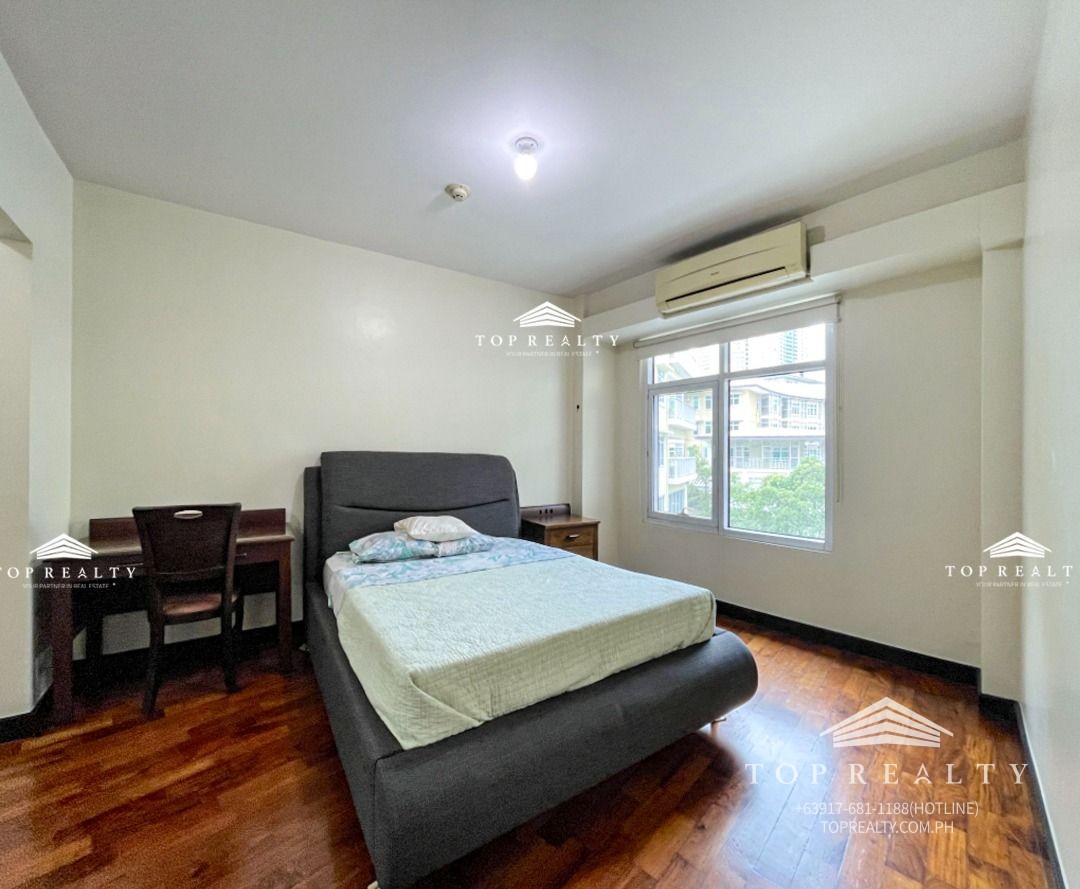 condo_for_sale_in_bgc_fort_bon_1727319169_f6859f93_progressive