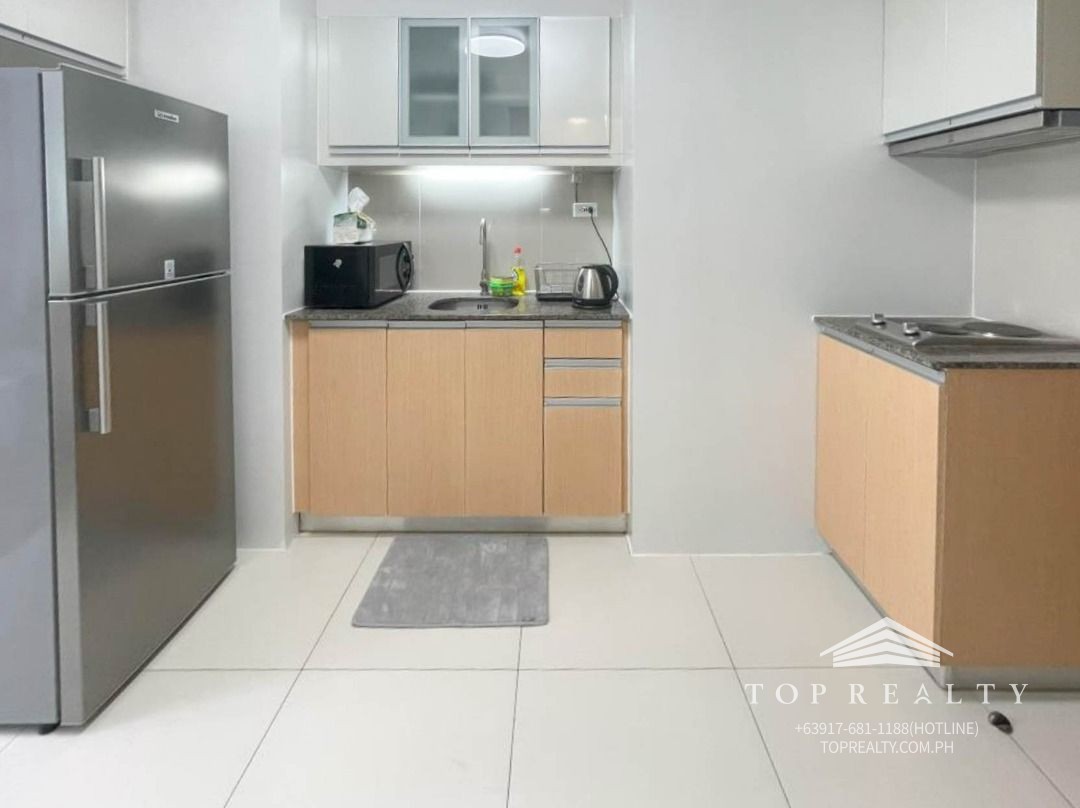 condo_unit_for_sale_in_taguig__1723603070_cc3af288_progressive