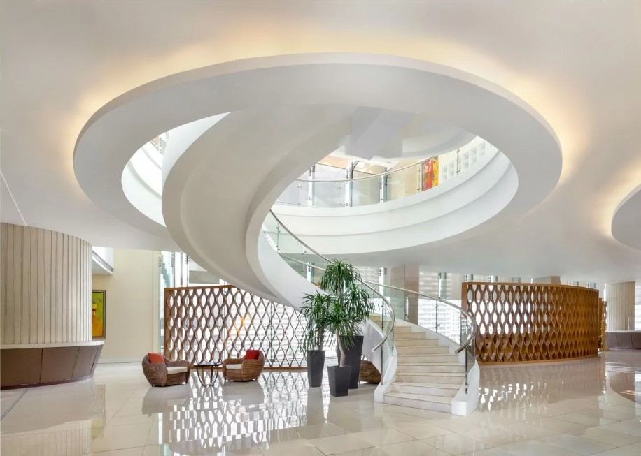 St. Francis Shangri-la Place, Ortigas Center