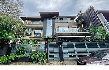 DS88-003120- 📣PRICE DROP ALERT!🔔 Tivoli Royale | Enjoy Luxurious Home with this 8-Bedroom 8BR House for Sale in Matandang Balara, Quezon City Near Don Antonio Heights, Ayala Heights, Loyola Grand Villas