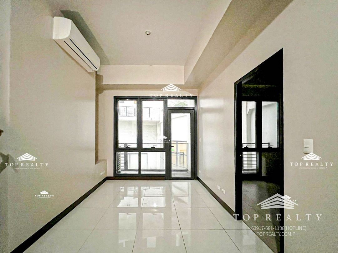 mckinley_taguig_city_condo_for_1728626877_861d9114_progressive