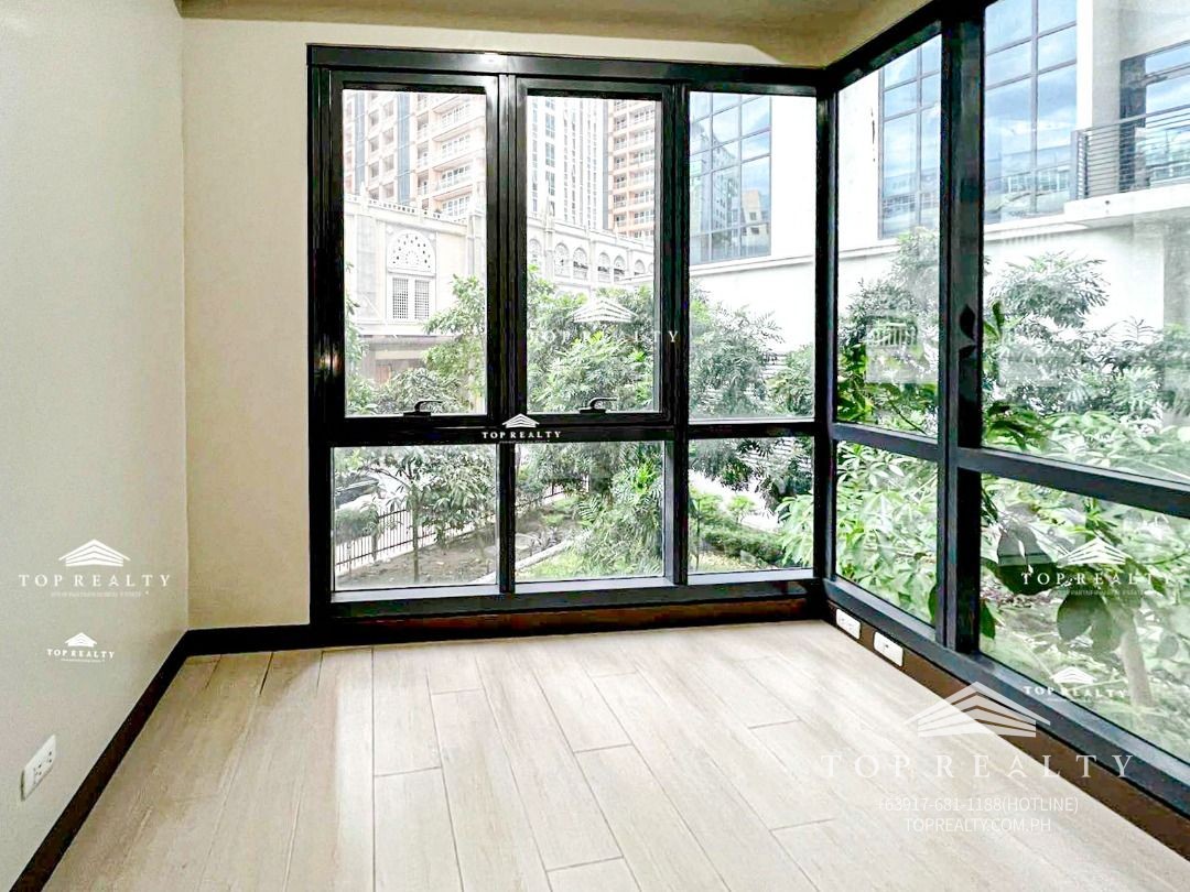 mckinley_taguig_city_condo_for_1728626877_fc3318c5_progressive