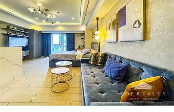 DS88-003460 – St. Mark Residences | Interior Decorated Studio Unit for Sale in McKinley Hill, Taguig City Near BGC, Venice Grand Canal Mall