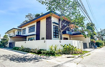 DS88-003203 – 🔥 PRICE DROP ALERT! 🔥 BF Northwest | Experience luxury living in this stunning Brand New 4-Bedrooms 4BR Corner House and Lot for Sale in BF Homes, Parañaque City