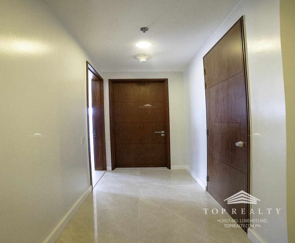high_floor_3br_condo_for_sale__1741340082_4c8a9970_progressive