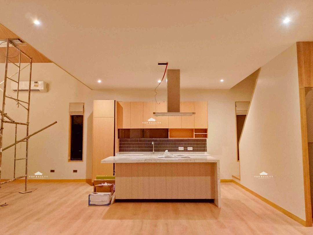 for_sale_3_bedroom_3br_semi_fu_1743410204_42f4e9e1_progressive