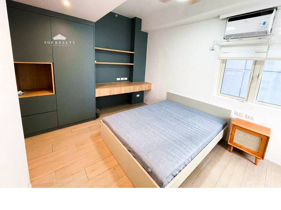 Top Realty