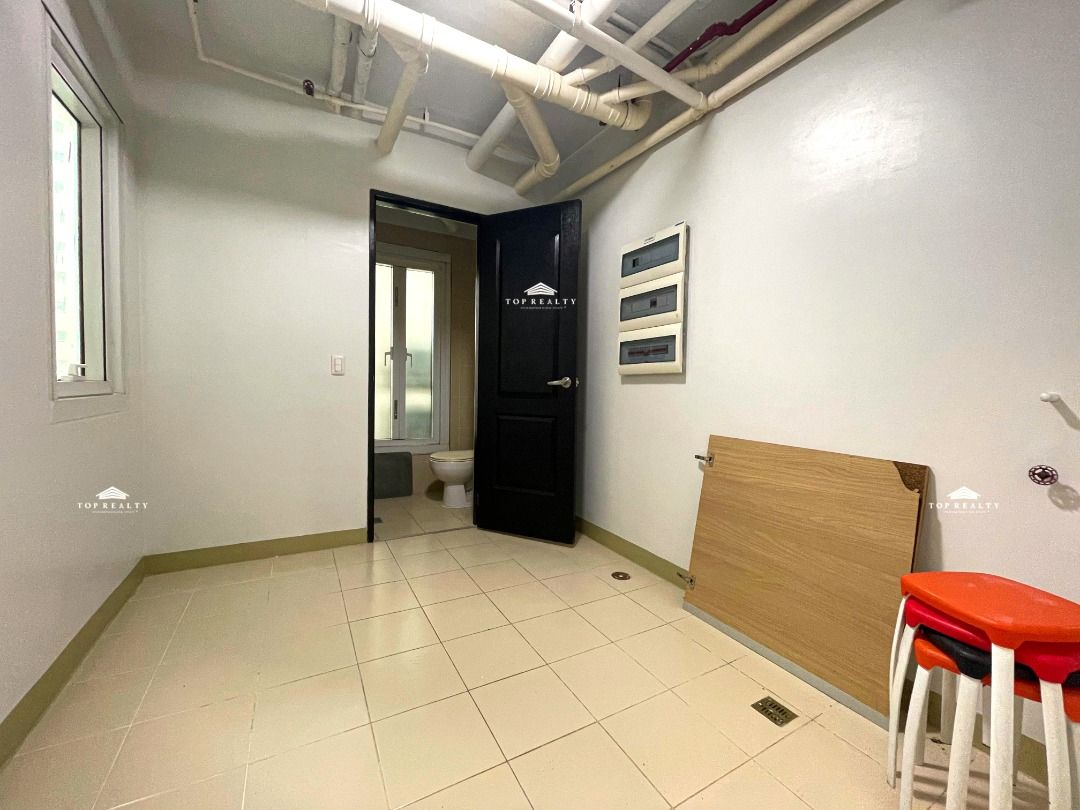 for_sale_3_bedroom_3br_condo_u_1743398282_61e10d59_progressive