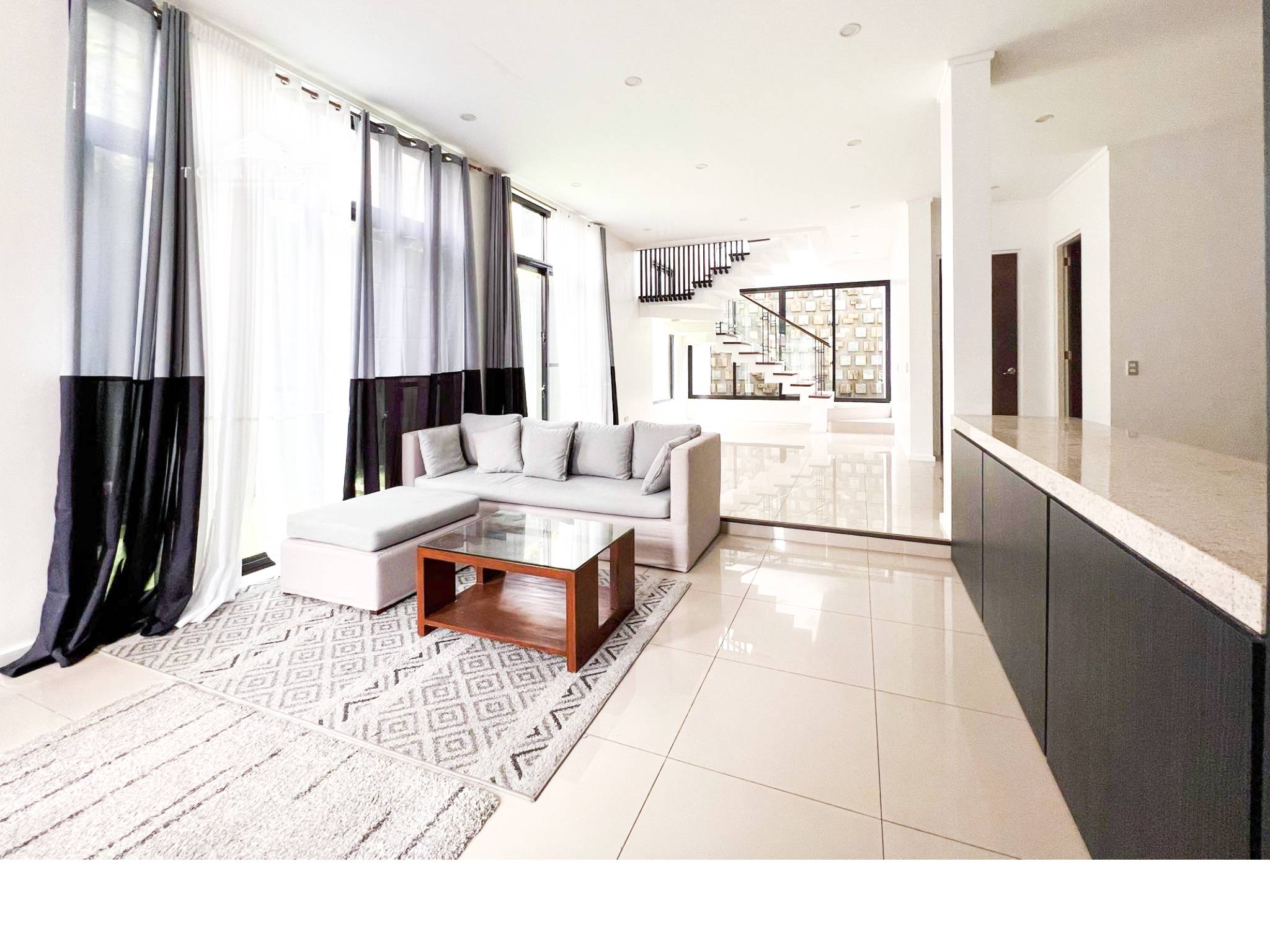 Top Realty