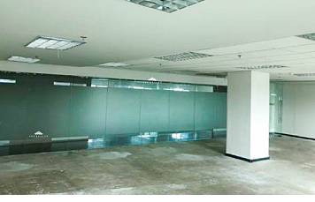 DR88-001812 – Give Your Brand a Place to Shine with this 786.56 SQM Warm Shell Office Space for Rent in Mandaluyong City