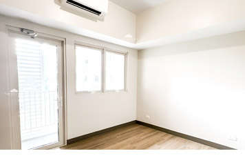 DS88-005320 – Park Mckinley West | 1 Bedroom 1BR Condo for Sale in Mckinley West Taguig City | Live the City Life You Deserve