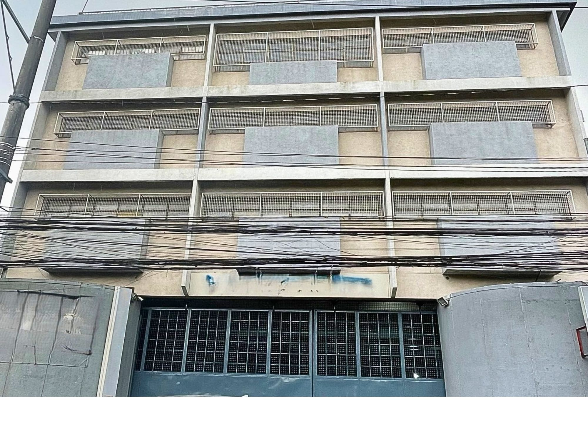 DR88-002297 – San Dionisio | Commercial Warehouse for Rent in Parañaque City | Generator Powered Building | Prime Location for Business Operations