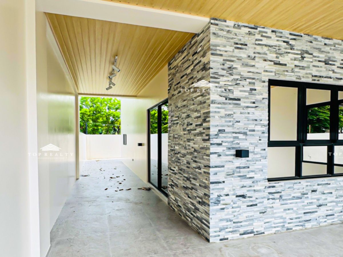 DS88-005897 - ‼️ BRAND NEW ✨ Valley View _ 2-Storey House and Lot 3 Bedroom 3BR for Sale in Antipolo, Rizal _ Inside Valley Golf — Book Your Viewing Now! (7)