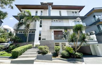 DS88-004962 – Mckinley Hill Village | GOOD FIND! 6 Bedroom 6BR House and Lot for Sale in Taguig City | Spacious Luxury Home Ideal for Families & Investment