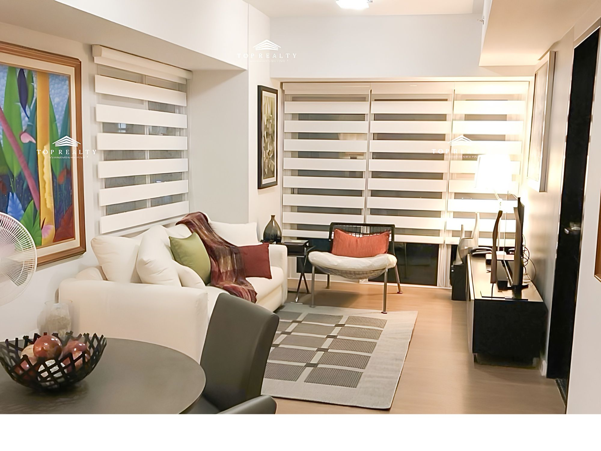 DS88-006035 – The Maridien | For Sale: 1 Bedroom 1BR in BGC – Taguig City | Unit with Balcony a Premium Condo Living Near Bonifacio High Street