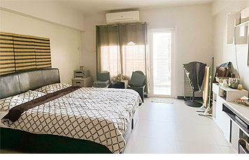 DS88-006286 – 📣 RUSH SALE 🔥 The Aston at Two Serendra | Studio Condo Unit for Sale in Fort Bonifacio, BGC, Taguig City | Limited Time Offer!