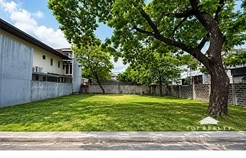 Top Realty