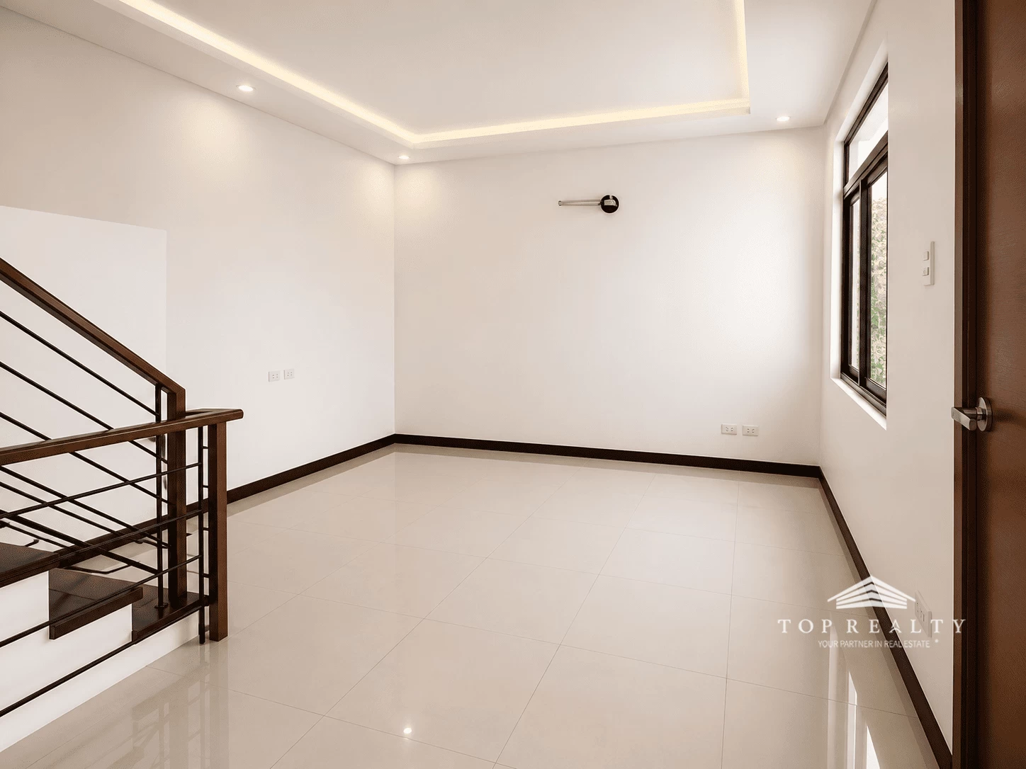 Top Realty