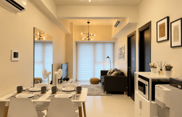 DS88-006559 – Uptown Parksuites | Fully Furnished 1 Bedroom Condo for Sale in BGC, Taguig City with Balcony