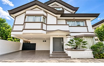 DS88-004761 –  Prime location & move-in ready | Newly renovated 5-bedroom single detached house and lot for sale in New Manila, Quezon City