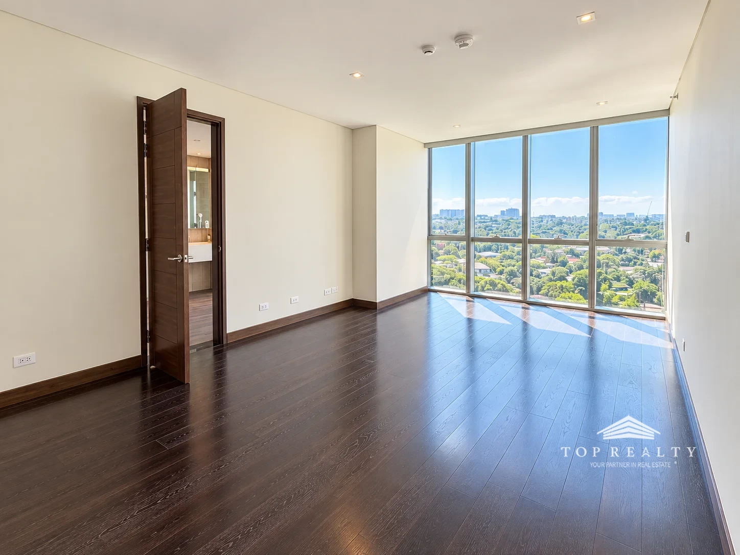 Top Realty