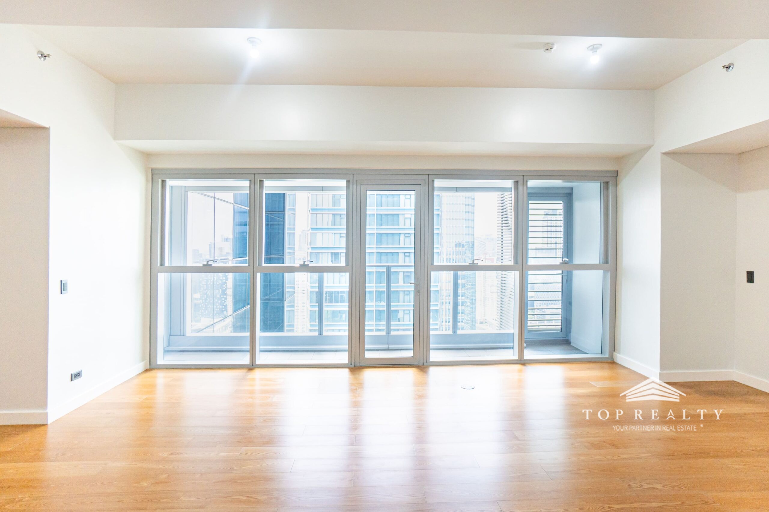 Rare Corner Condo for Sale in The Seasons Residences at BGC, Taguig City 6
